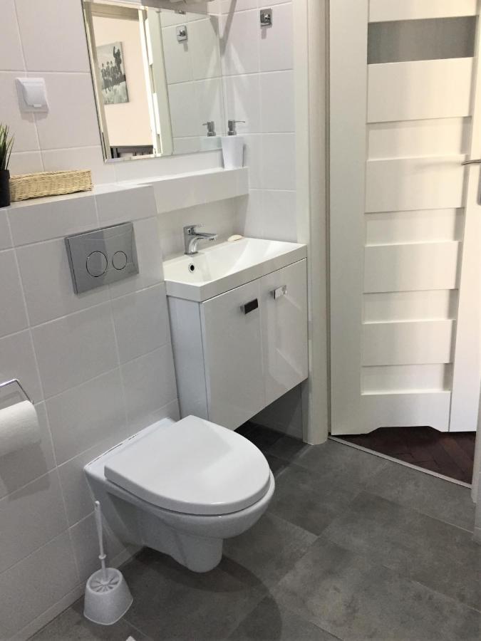 Fiesta Apartament Warszawa Zewnętrze zdjęcie